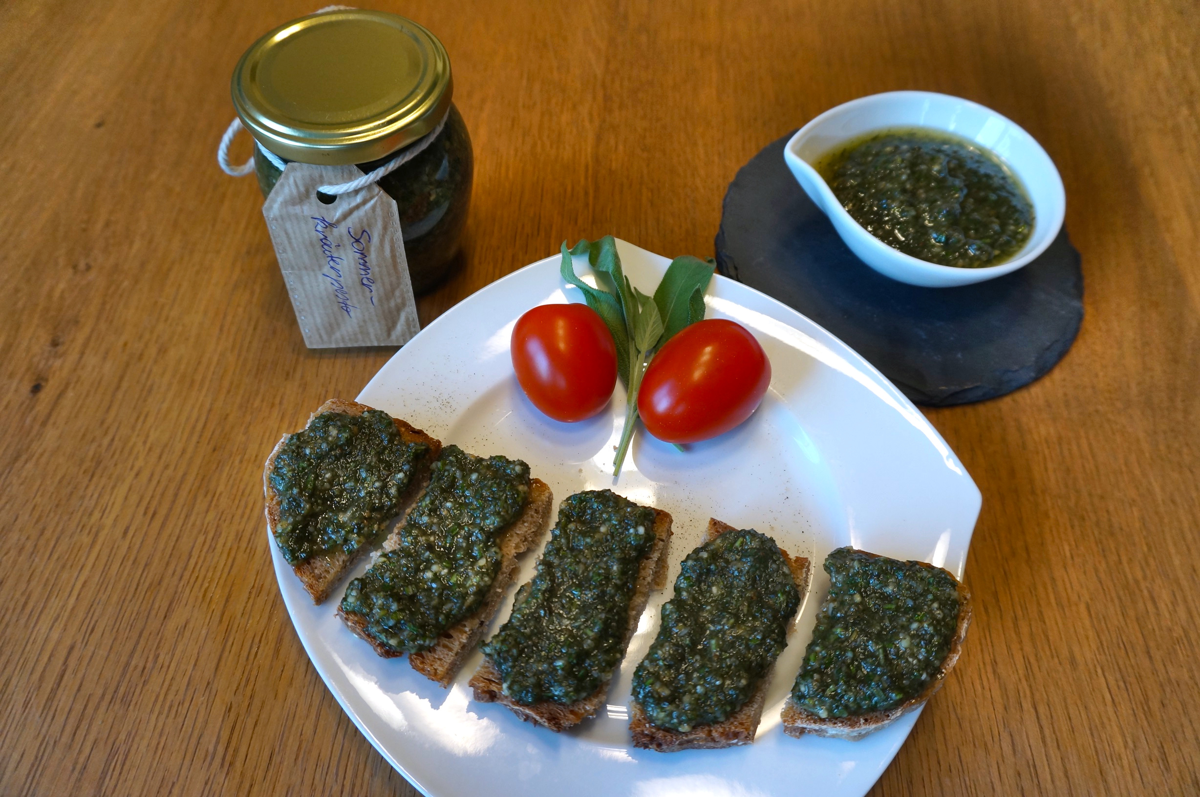 Kräuterpesto selber machen | Wir leben nachhaltig