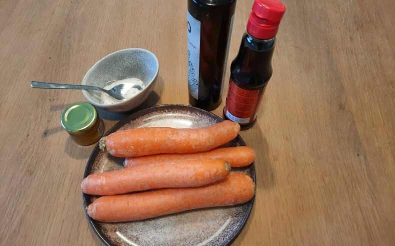 Die Zutaten für den Karottenlachs.