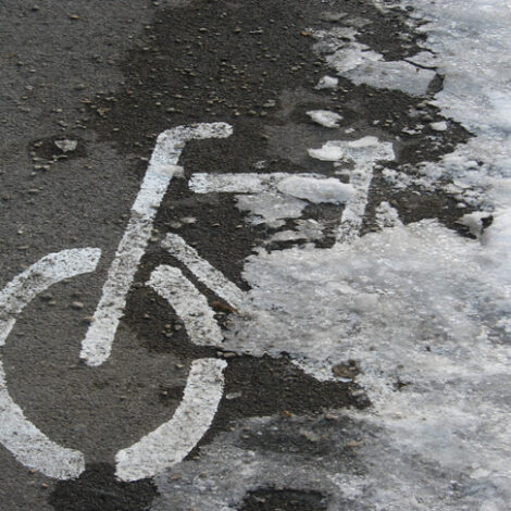 Fahrradsymbol auf Straße