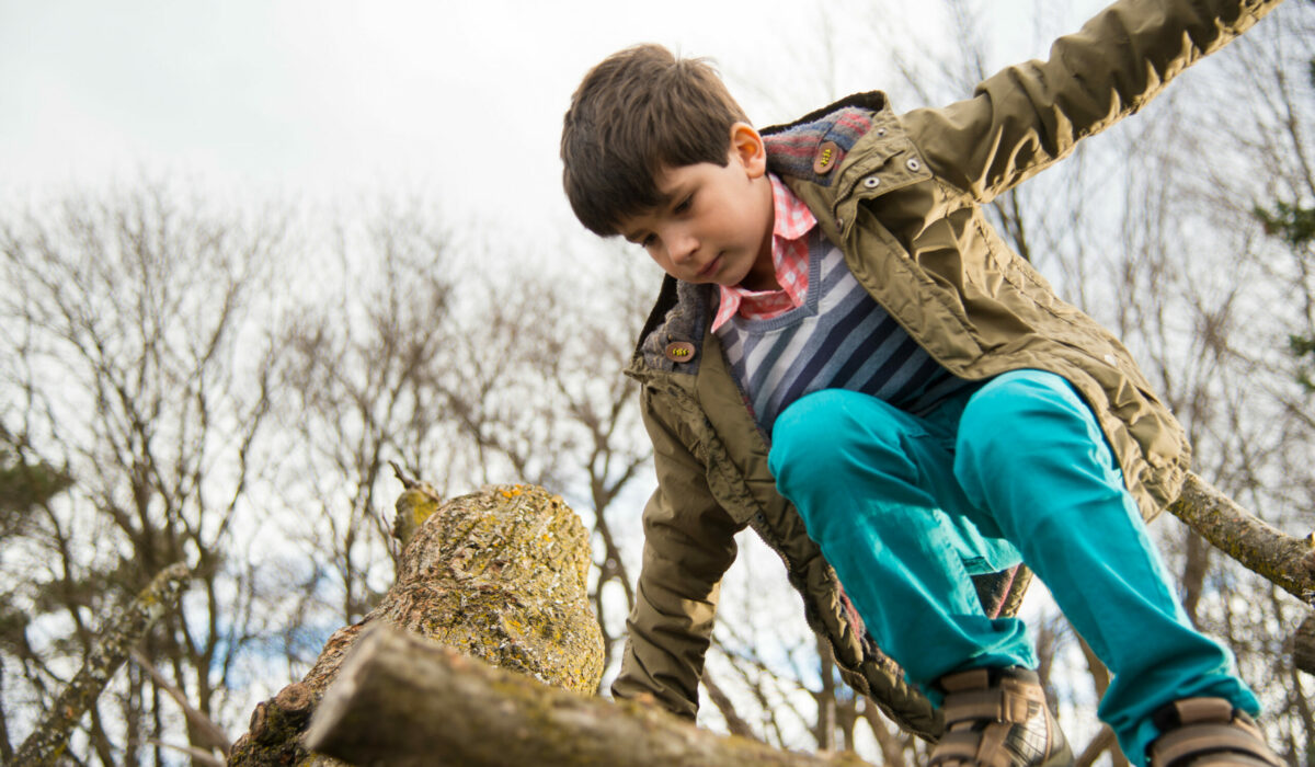 Naturspielplatz fördert die Kreativität