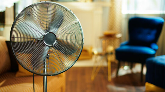 Ventilator kühlt energiesparend.